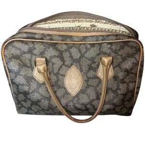 YSL Yves Saint Laurent Boston Top Handle Bag.